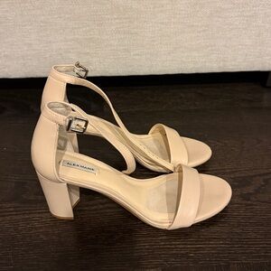 Alex Marie Nude Cream Leather Block Heel Strap Sandals size 8.5